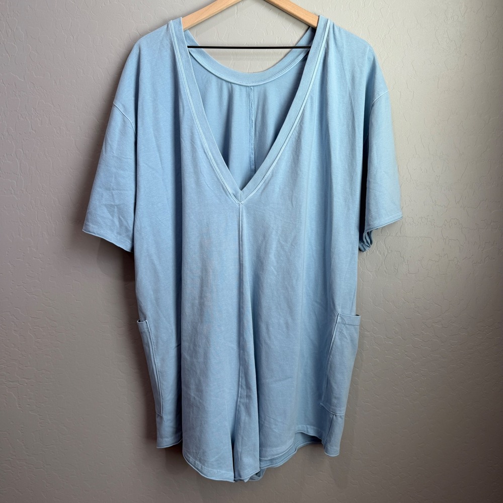 FP Movement Free People Hot Shot Tee Romper Steel Blue Size Large NWT - Picture 8 of 8
